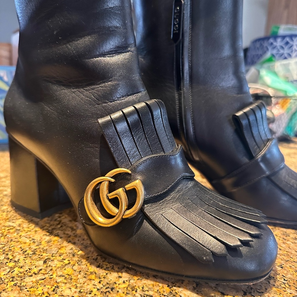 Authentic GUCCI MARMONT FRINGE Ankle Boots 3” Block Heel! Gorgeous 🥾 Size 8 - Picture 2 of 14
